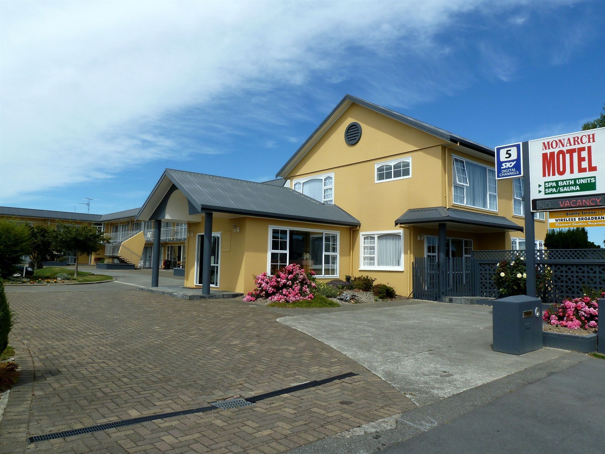 Monarch Motel Invercargill Exterior foto